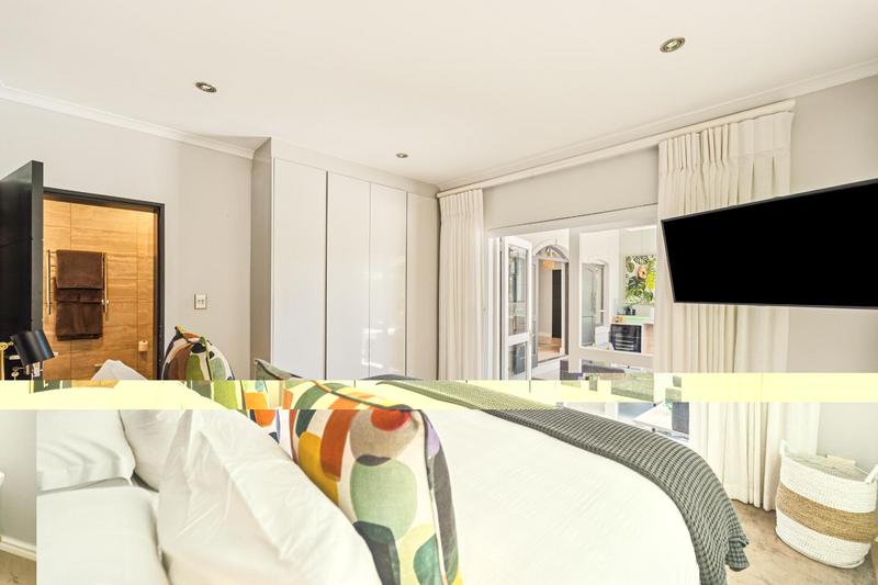4 Bedroom Property for Sale in Tamboerskloof Western Cape